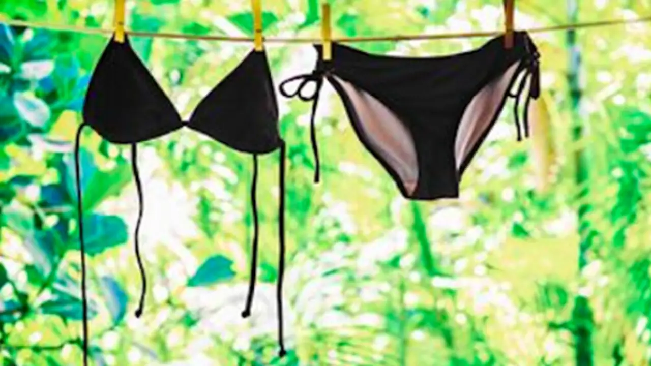 Hai comprato un costume usato? Ecco l’unico modo sicuro per disinfettarlo da funghi e batteri